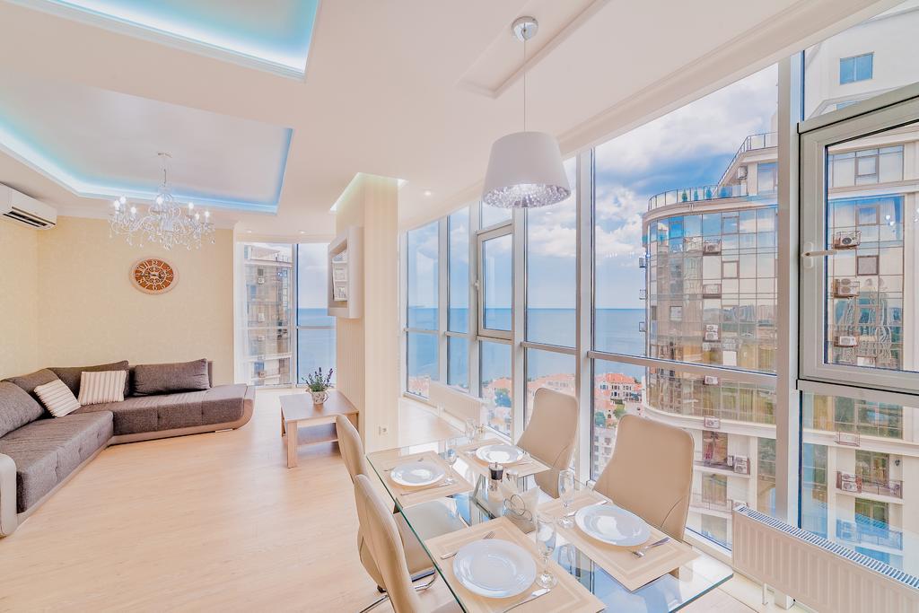 Apartment Pearl Of Arcadia Odesa Exterior photo